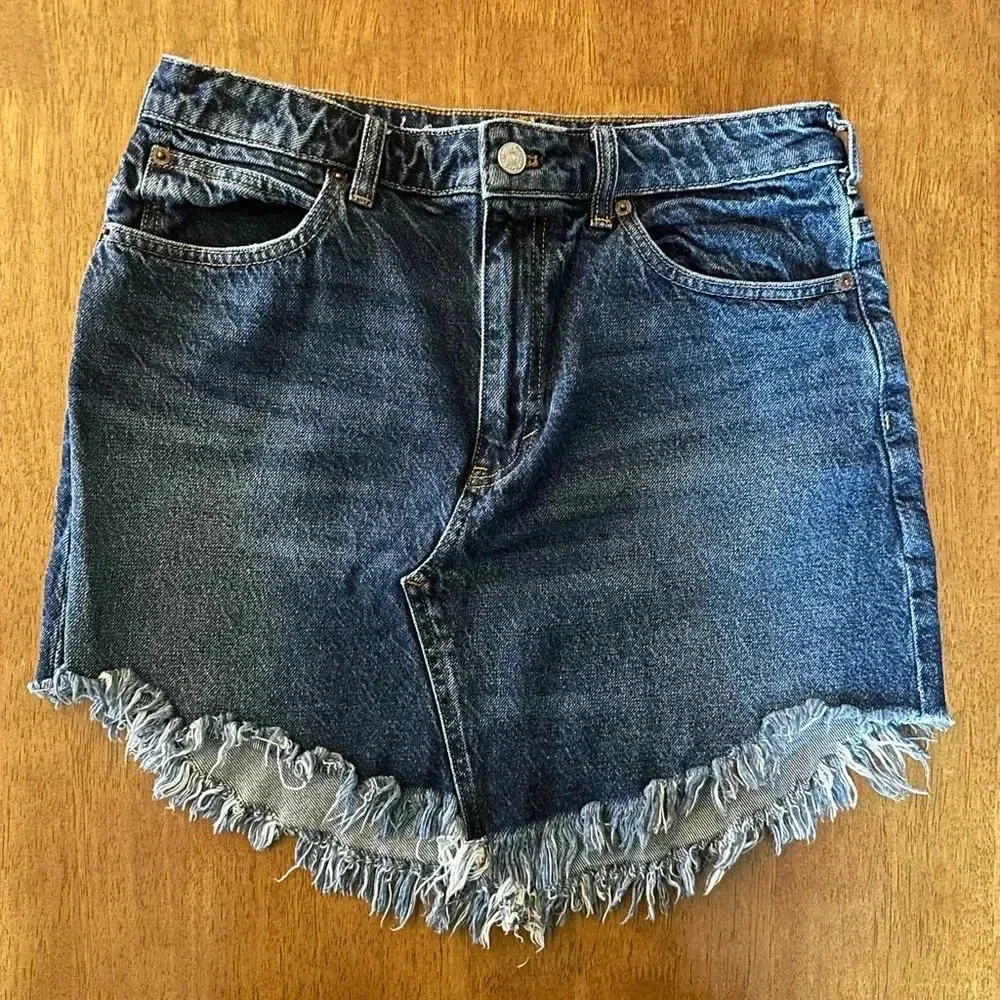 Free People We The Free Bailey Fringe Denim Mini Skirt. - Picture 2 of 10